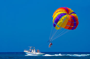 PARA SAILING IN ANDAMAN